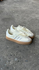 ADIDAS SAMBA PLATAFORMA BLANCO GRIS CAFE