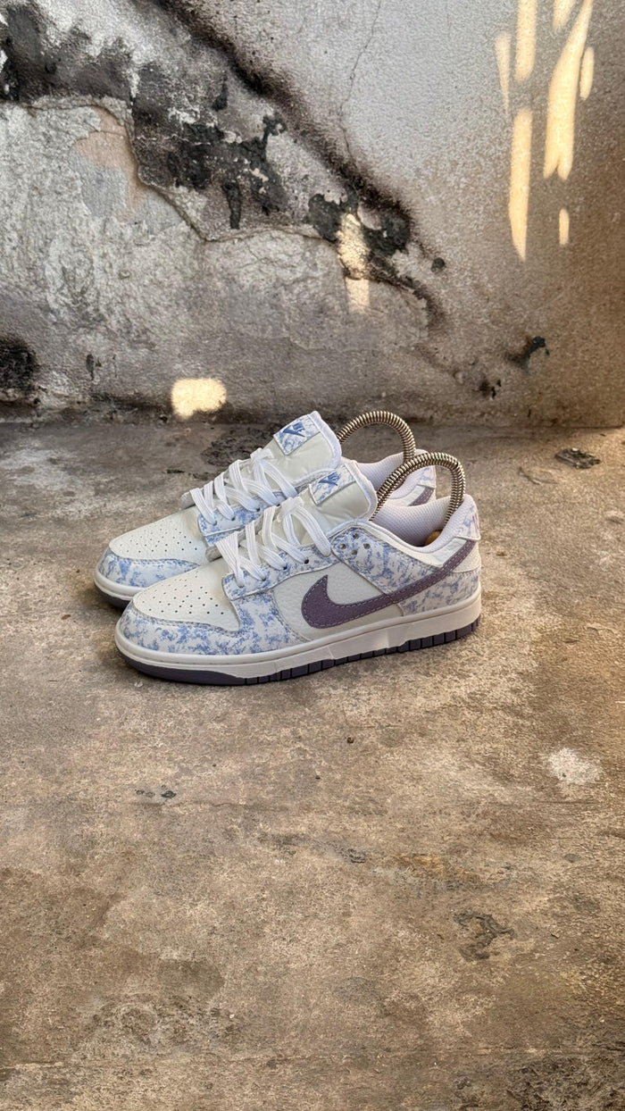 NIKE SB PRELAVADA BLANCO MORADO