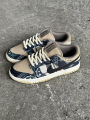 NIKE SB TRAVIS SCOTT