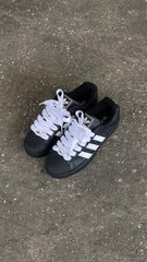 ADIDAS SUPER STAR NEGRO CORDON BLANCO