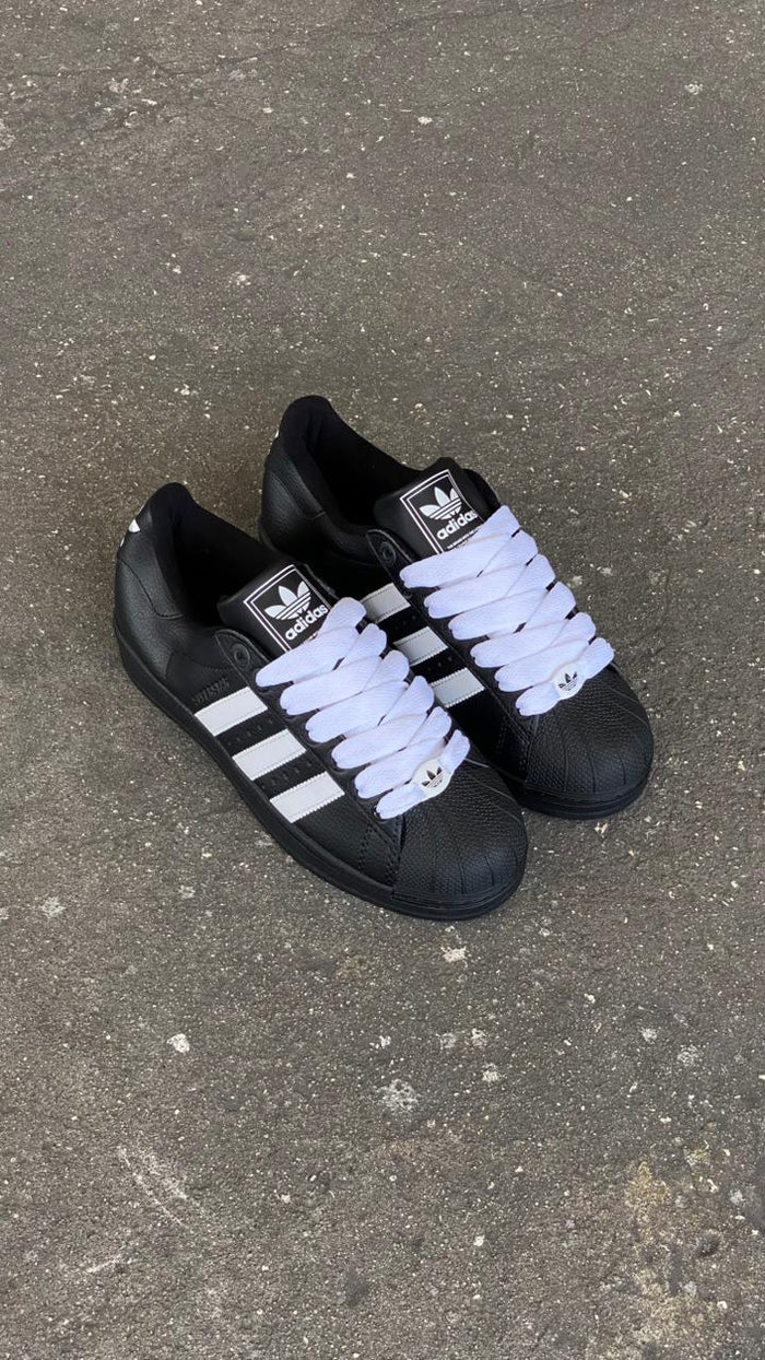 ADIDAS SUPER STAR NEGRO CORDON BLANCO