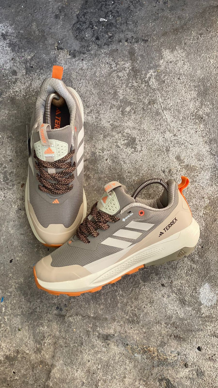 ADIDAS TERREX 2026 BEIGE GRIS NARANJA