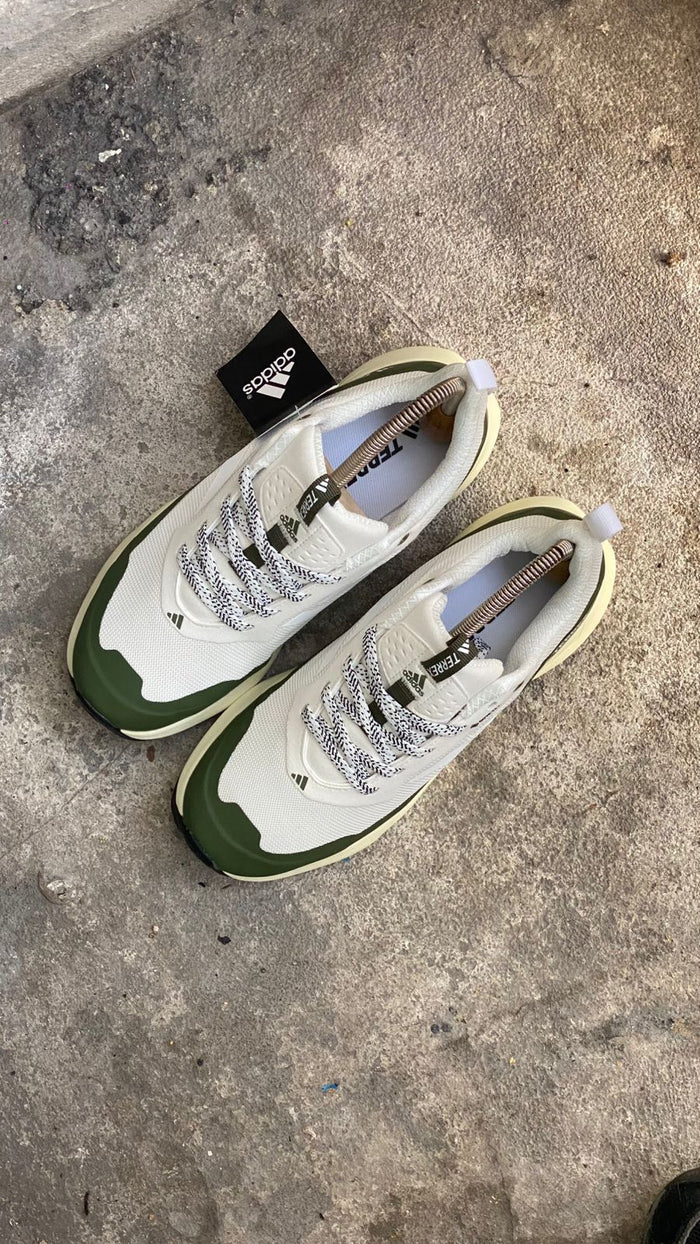 ADIDAS TERREX 2026 BLANCO VERDE