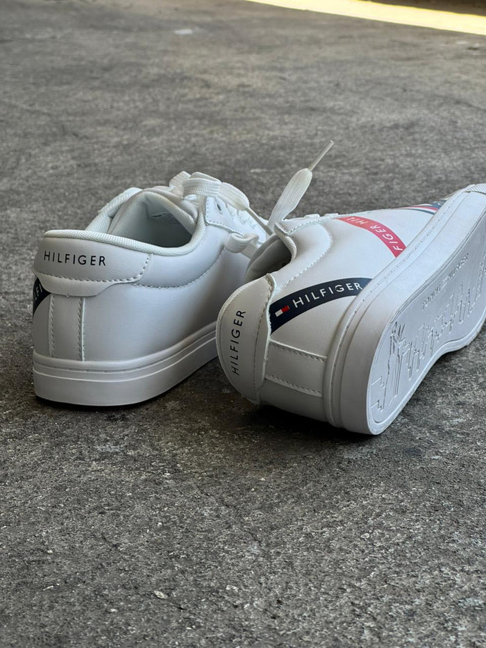 TOMMY HILFIGER ZAPATILLA BLANCA AZUL ROJA