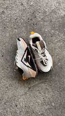 NIKE TRAIL YUP GRIS PIEL