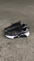 NIKE TRAIL YUP NEGRO BLANCO