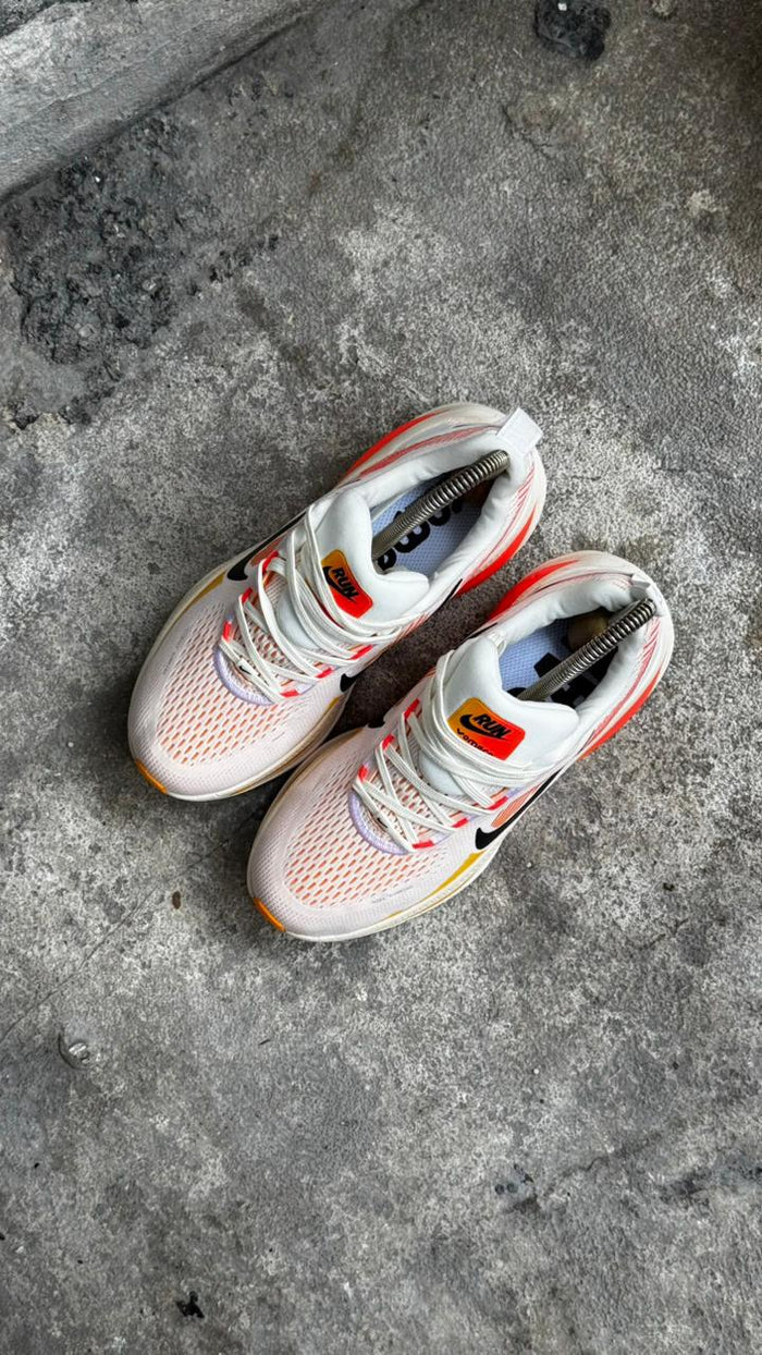 NIKE ZOOM BLANCO NARANJA