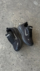 NIKE ZOOM X 2026 NEGRO
